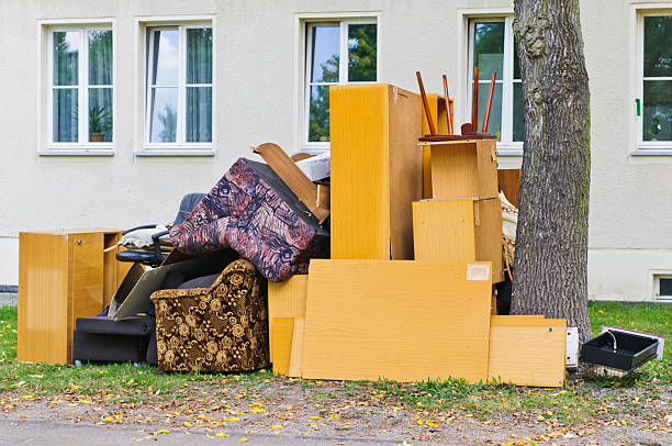 Best Commercial Cleanout Services  in Saltville, VA